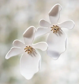 Oblong Flower Earring