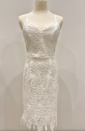 Pointed Edge White Lace Dress