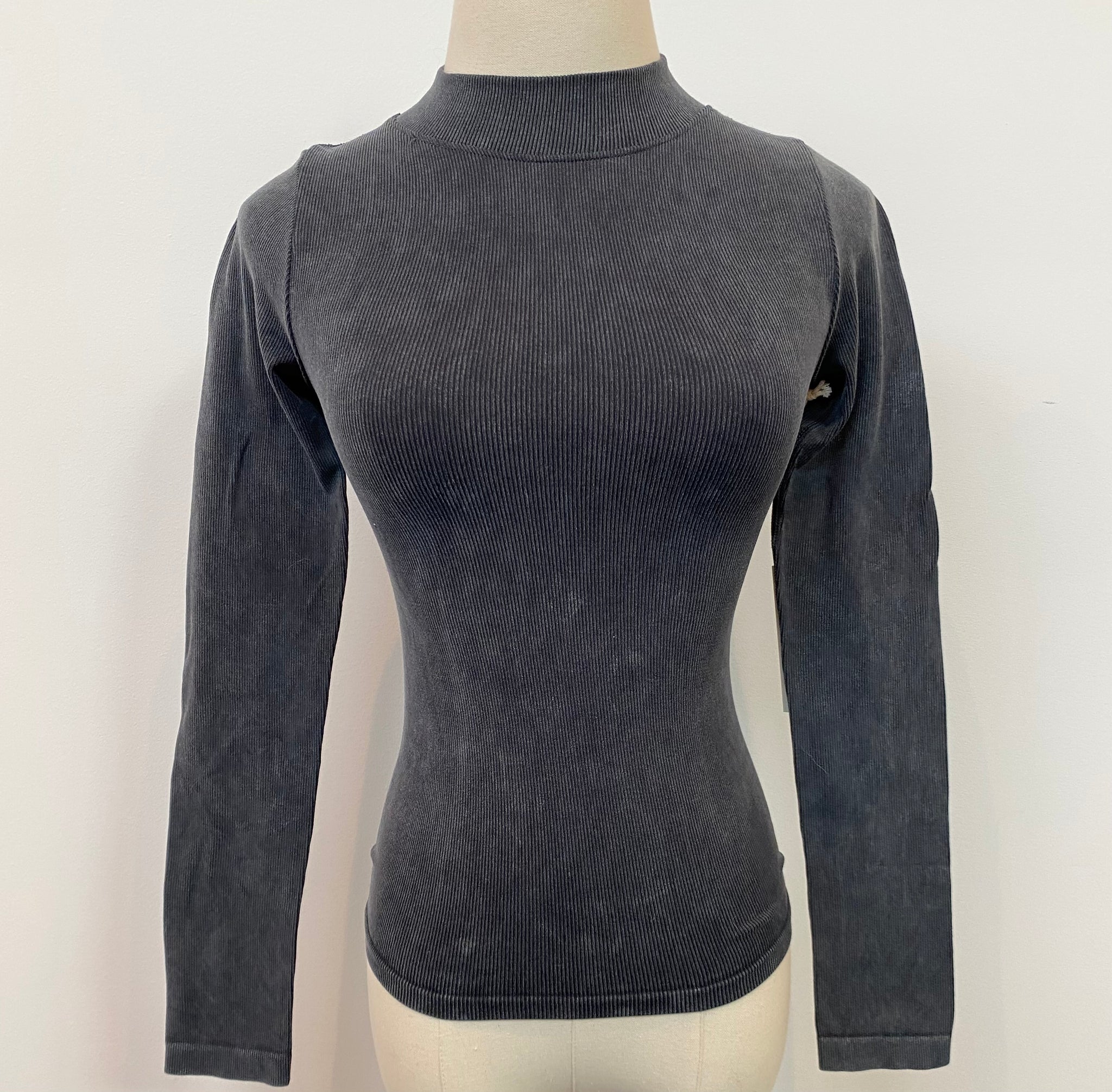 Seamless Mock Neck Top