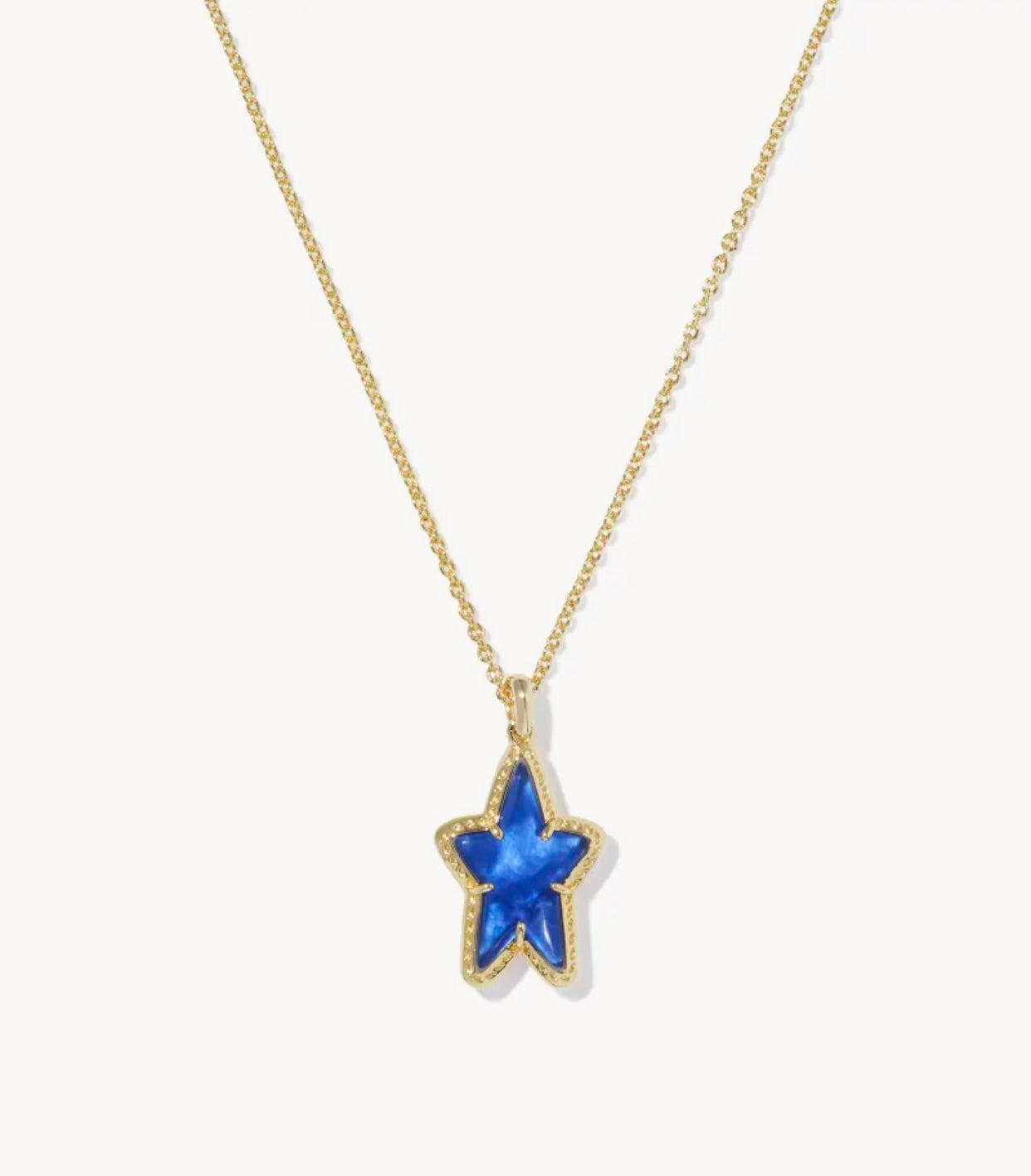 ADA Star Short Pendant Necklace