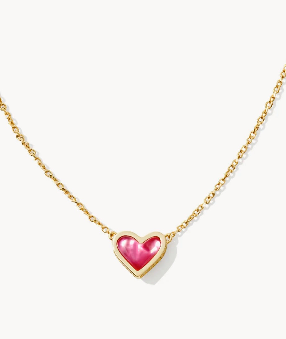 Ari Heart Pendant Necklace