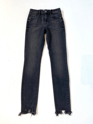 Amelia Frayed Hem Mid Rise Skinny Jean